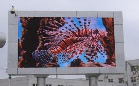 成都led顯示屏生產(chǎn)廠家：led顯示屏如何調(diào)整色調(diào)？