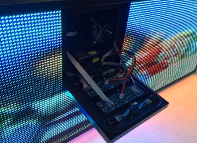 成都LED顯示屏：在創(chuàng)新與升級(jí)中前行